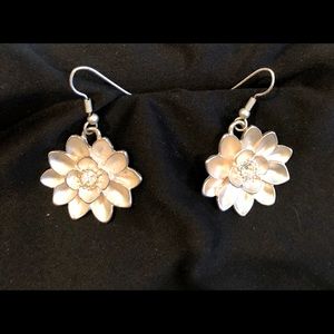 Earrings silver-tone rhinestone